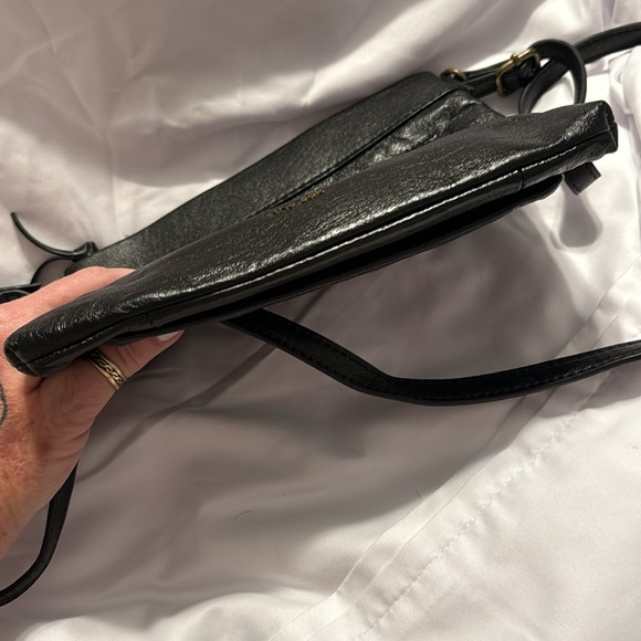 the Sak Crossbody - Picture 4 of 6